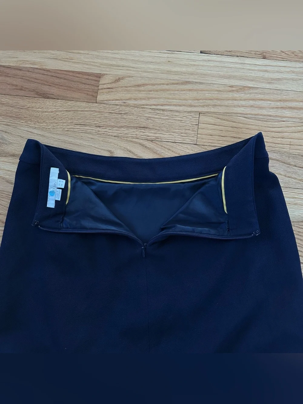 Boden Navy Faux Wrap Ruffle Hem Pencil Skirt Size 4